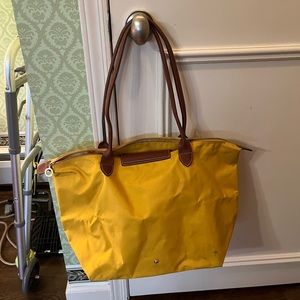 Used yellow Longchamp Le Pliage Original Large Nylon Shoulder Tote